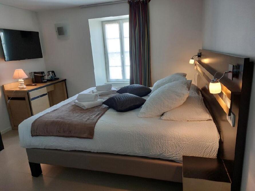 Logis Hotel Restaurant Auberge De La Xaintrie Saint-Privat  Εξωτερικό φωτογραφία