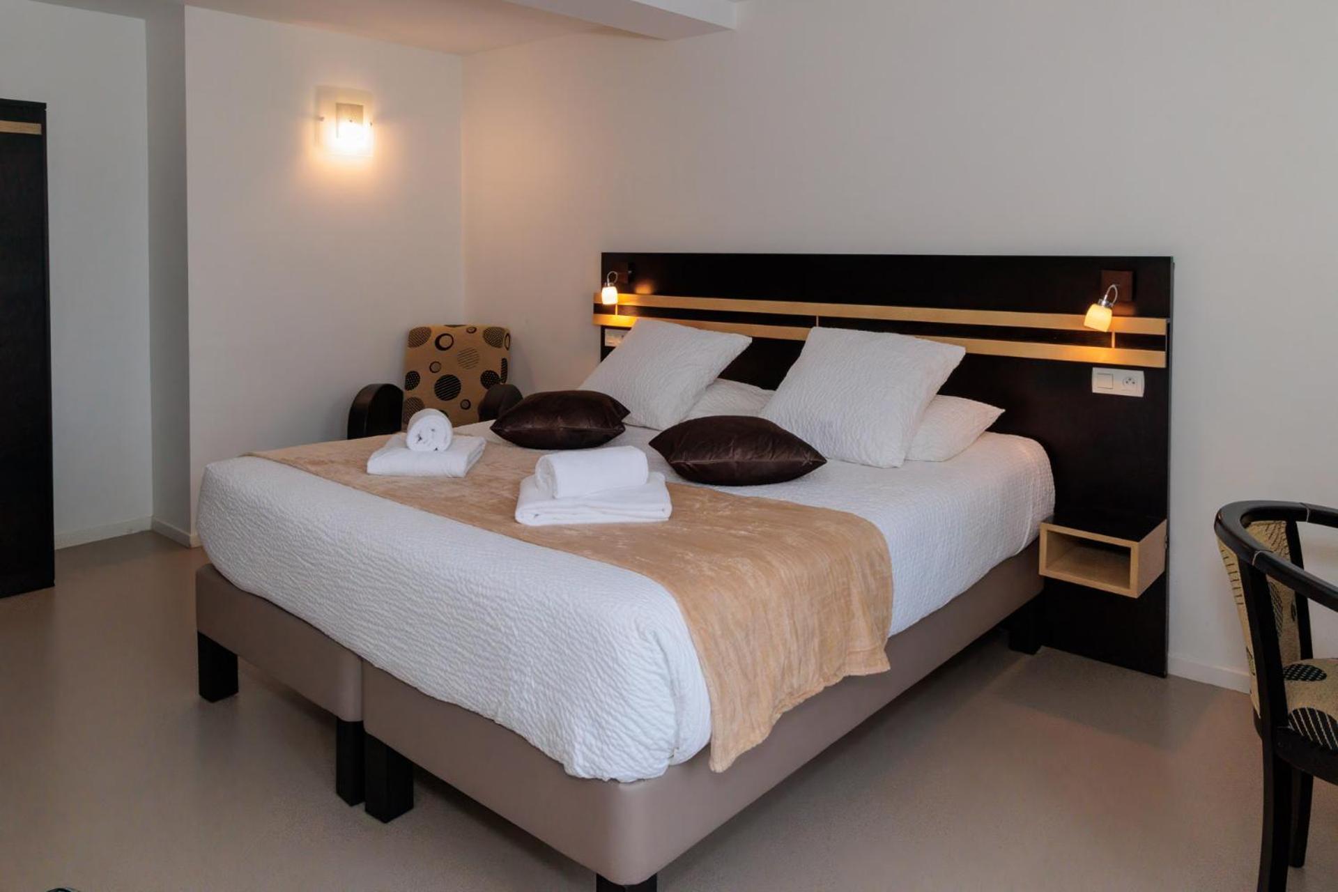 Logis Hotel Restaurant Auberge De La Xaintrie Saint-Privat  Εξωτερικό φωτογραφία